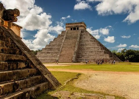 el castillo pyramid